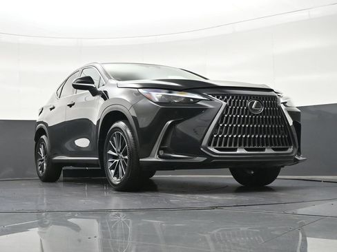 Used 2025 Lexus NX 250 FWD w/ Accessory Package (K3) image 30