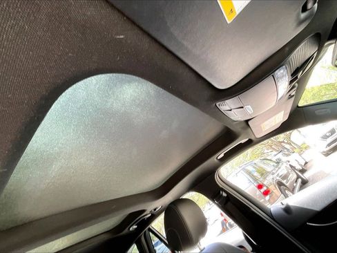 Used 2018 Mercedes-Benz GLC 300 image 24