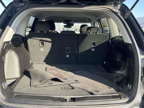 Used 2023 Jeep Grand Cherokee Laredo image 20