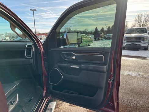 Used 2019 RAM 1500 Laramie image 28
