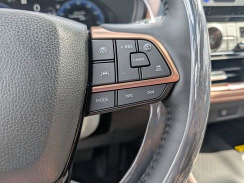New 2026 Toyota Grand Highlander AWD Hybrid image 20