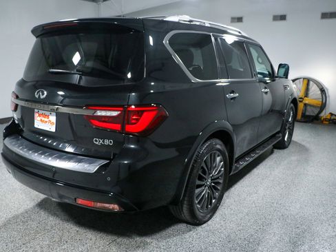 Used 2024 INFINITI QX80 Premium Select w/ All-Season Package image 7