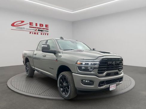 New 2026 RAM 2500 Laramie AWD/4WD image 7