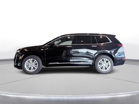 Used 2024 Cadillac XT6 Luxury w/ LPO, Floor Liner Package AWD/4WD image 13