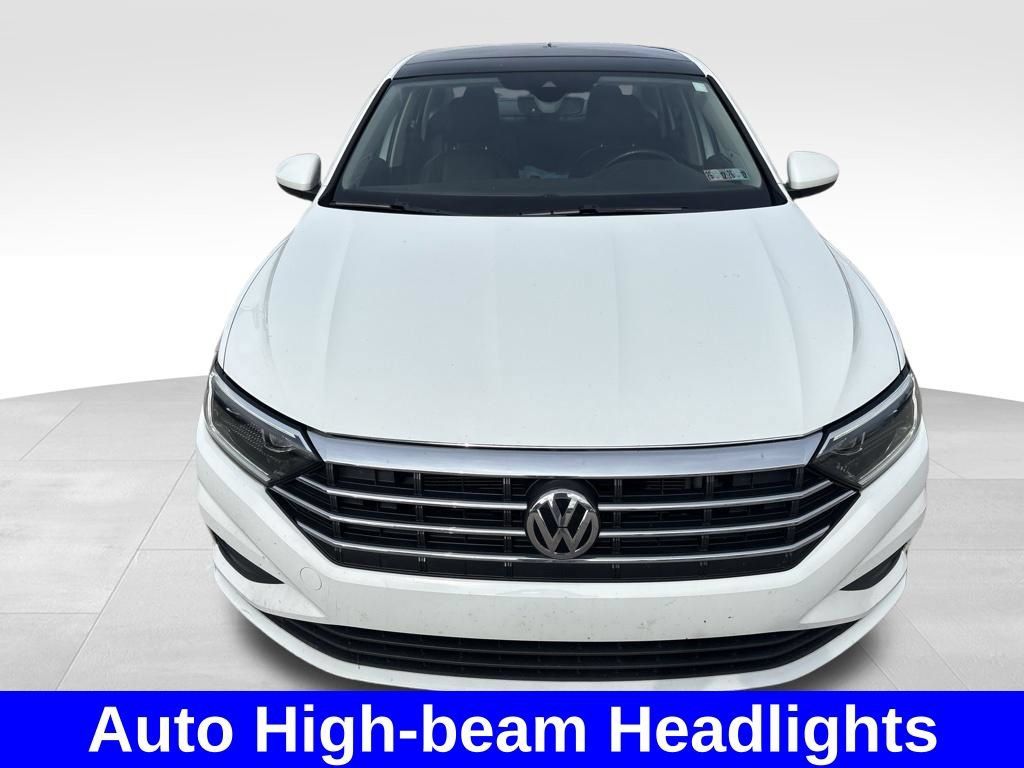 Used 2019 Volkswagen Jetta SEL w/ Cold Weather Package FWD image 10