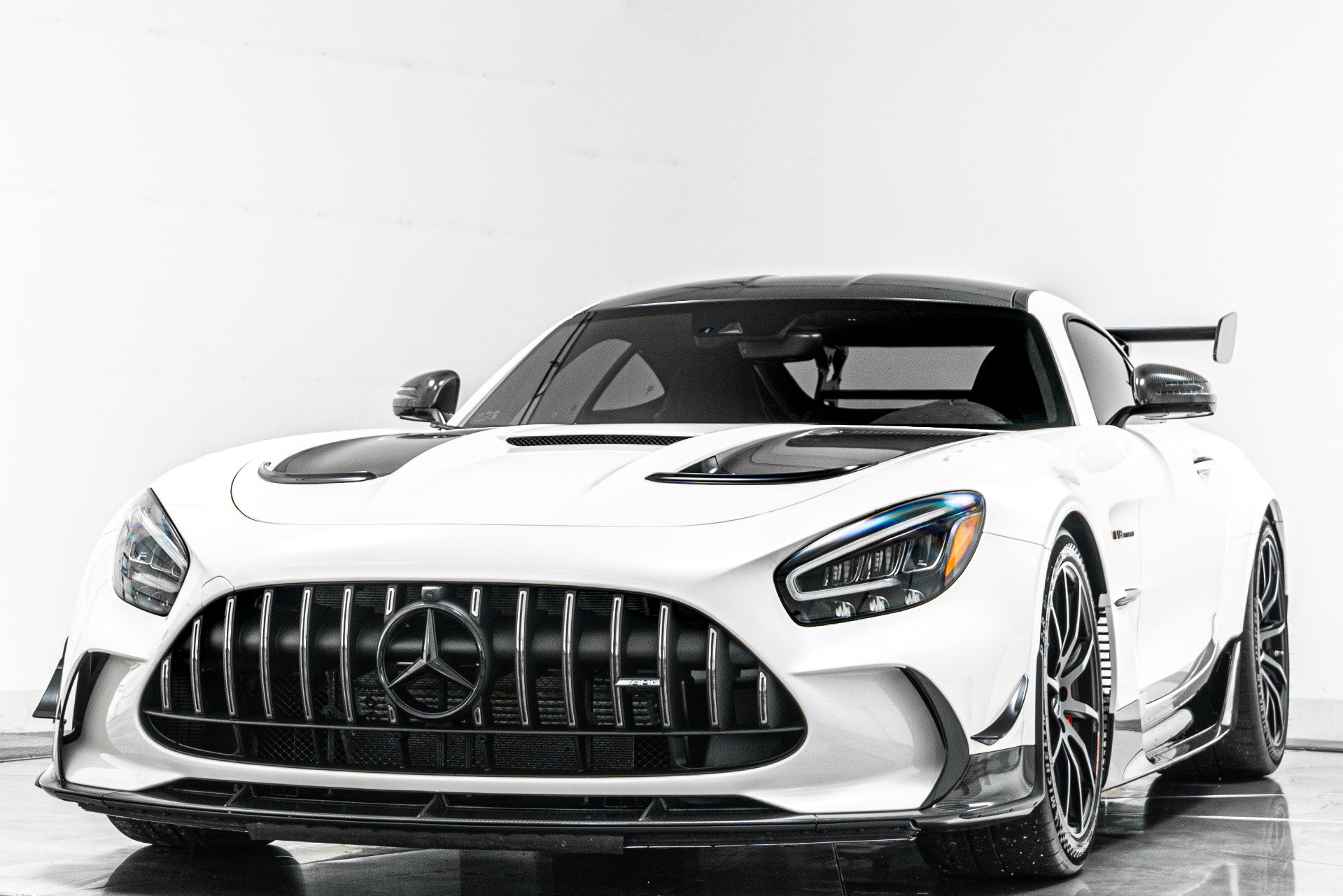 Used 2021 Mercedes-Benz AMG GT Black Series image 5