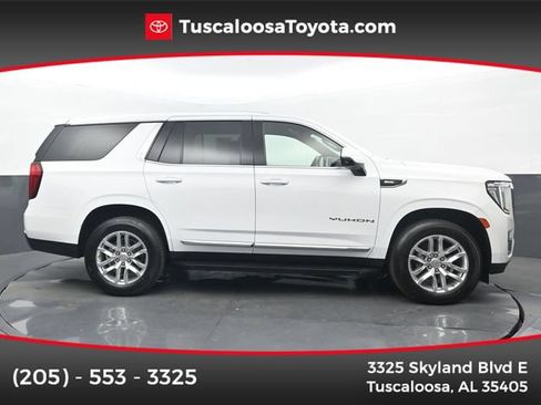 Used 2023 GMC Yukon SLT w/ SLT Premium Package AWD/4WD image 1