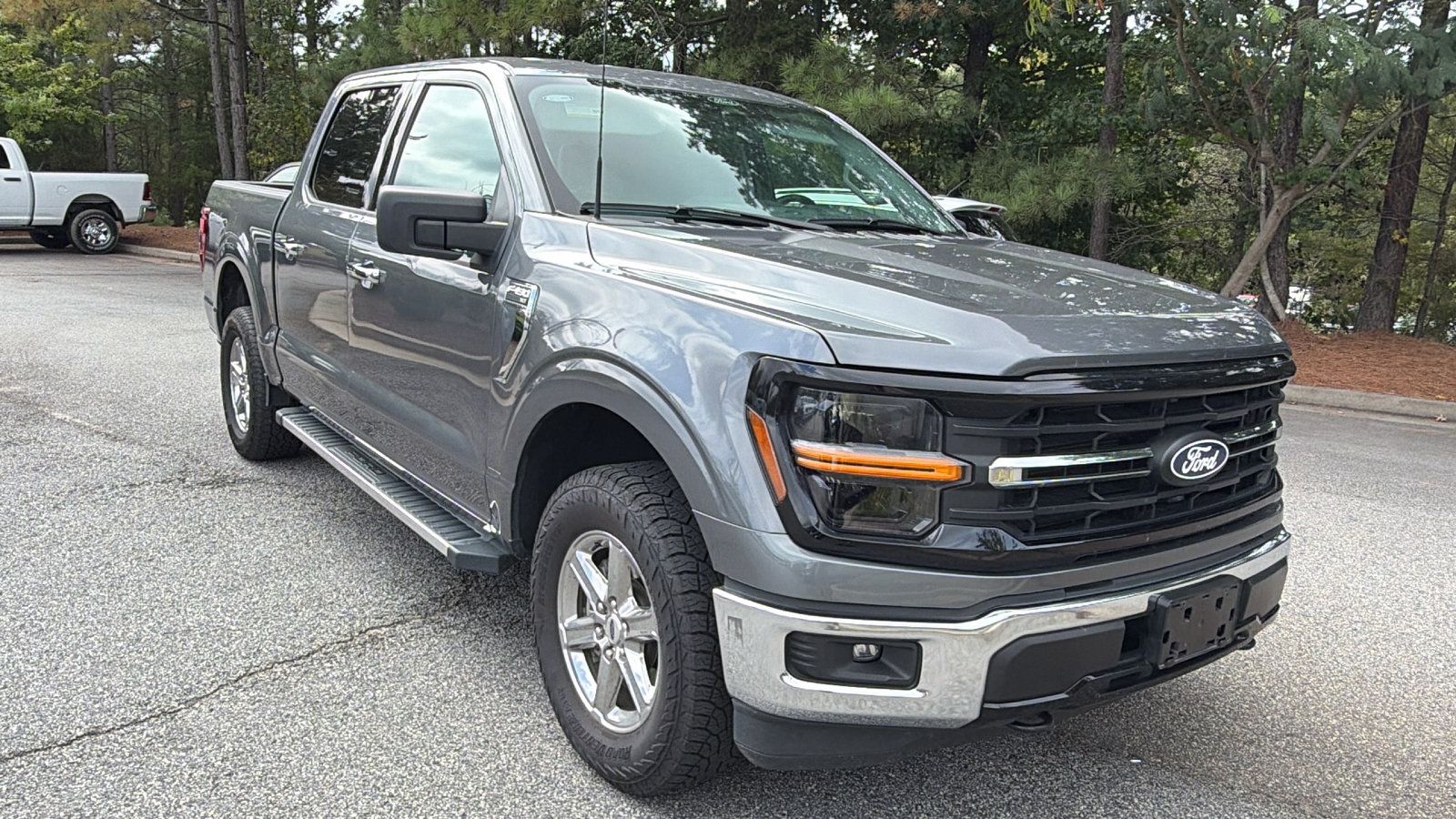 Used 2025 Ford F150 XLT w/ Equipment Group 301A Standard AWD/4WD image 5