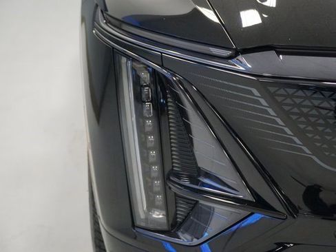 Certified 2024 Cadillac Lyriq Sport w/ LPO, Floor Liner Package image 11