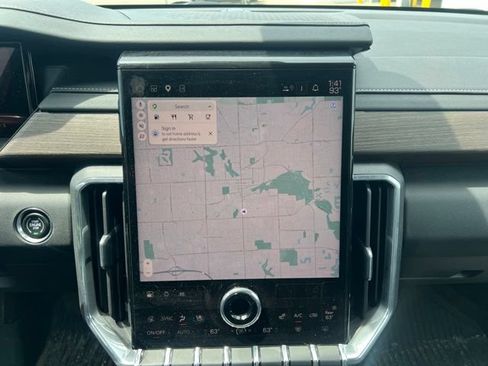 Used 2025 GMC Acadia Denali w/ LPO, Floor Liner Package AWD/4WD image 31