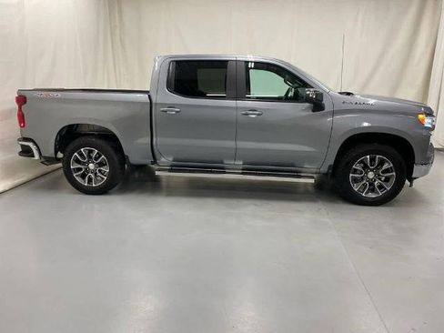 Certified 2024 Chevrolet Silverado 1500 LT AWD/4WD image 12