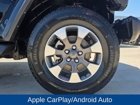 Certified 2022 Jeep Wrangler Unlimited Sahara w/ Cold Weather Group image 13