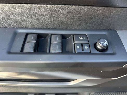 Certified 2026 Toyota Tundra SR5 AWD/4WD image 20