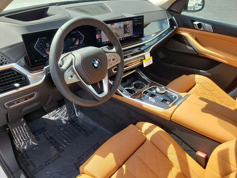 New 2027 BMW X7 xDrive40i w/ Executive Package AWD/4WD image 18
