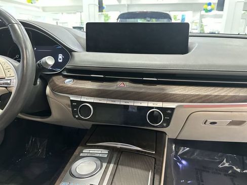 Used 2022 Genesis G80 2.5T w/ Prestige Package RWD image 25