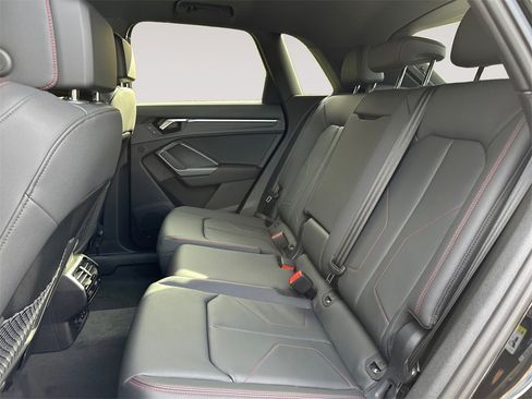 New 2025 Audi Q3 2.0T Premium Plus image 13
