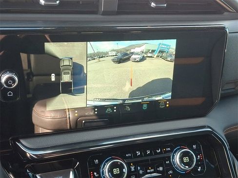 Used 2023 GMC Sierra 1500 AT4 w/ AT4 Premium Package image 18