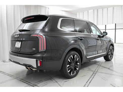 Used 2023 Kia Telluride SX Prestige image 7