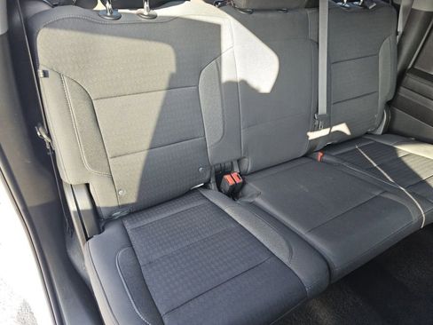 Used 2023 GMC Sierra 1500 SLE image 27