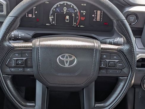 Used 2025 Toyota Tacoma SR5 AWD/4WD image 12
