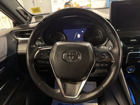 Used 2021 Toyota Venza XLE w/ Softex Package image 21