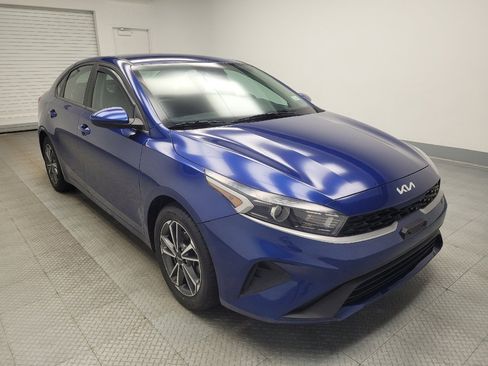 Used 2022 Kia Forte LXS image 13