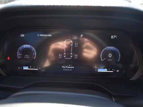 Used 2023 Jeep Grand Cherokee L Limited image 13