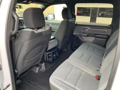 Used 2021 RAM 1500 Big Horn image 12
