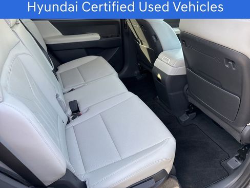 Used 2025 Hyundai Santa Fe SEL image 15