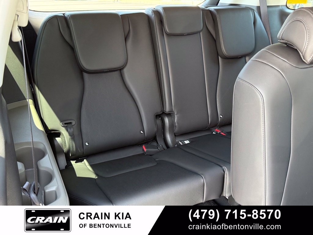 New 2026 Kia Carnival FWD image 32