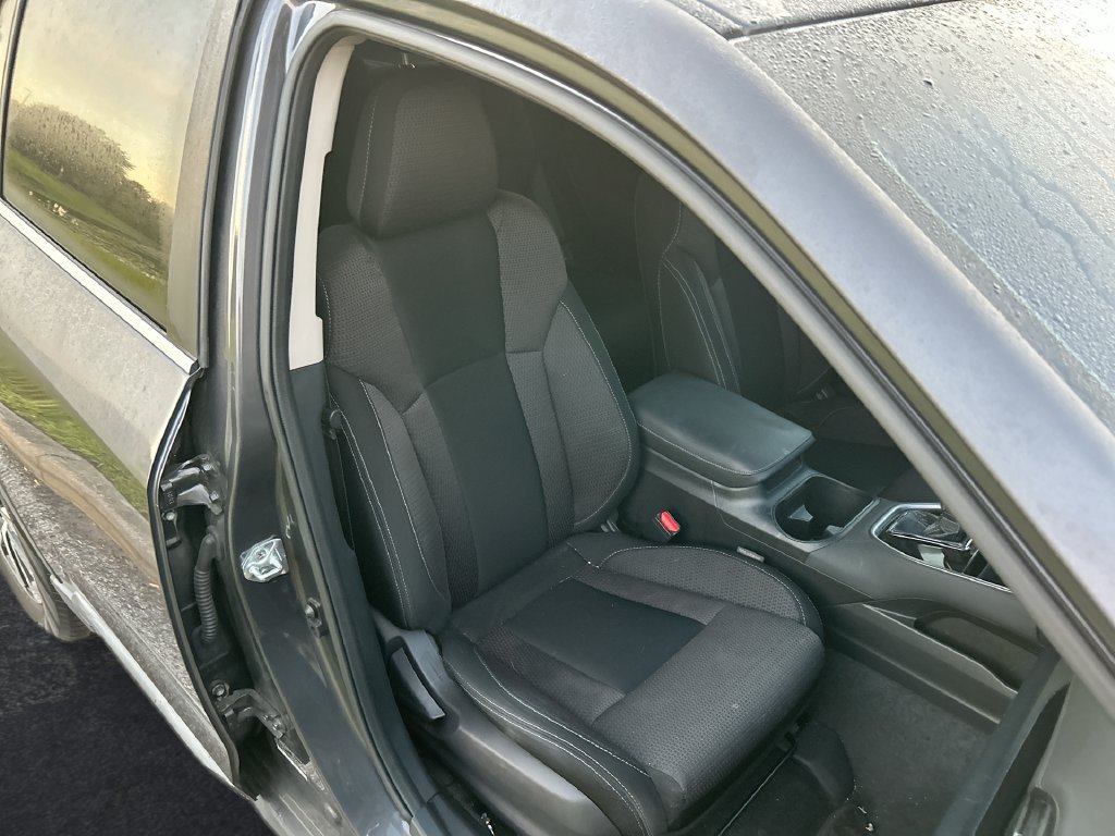 Used 2022 Subaru Outback Premium AWD/4WD image 30