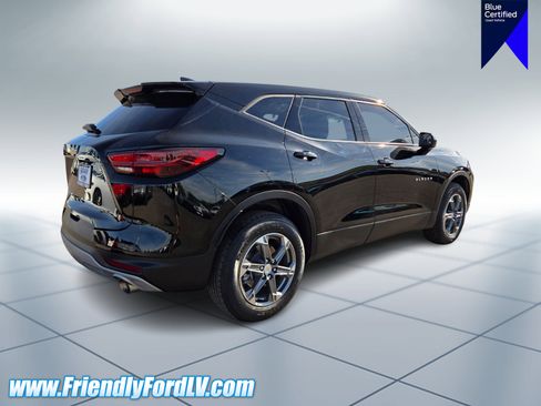 Used 2023 Chevrolet Blazer LT image 5