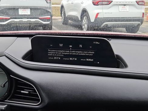 Used 2025 MAZDA CX-30 AWD 2.5 S w/ Preferred Package image 19