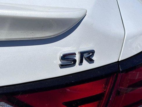 Used 2021 Nissan Sentra SR w/ SR Premium Package FWD image 10