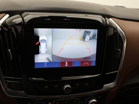 Used 2018 Chevrolet Traverse High Country image 24