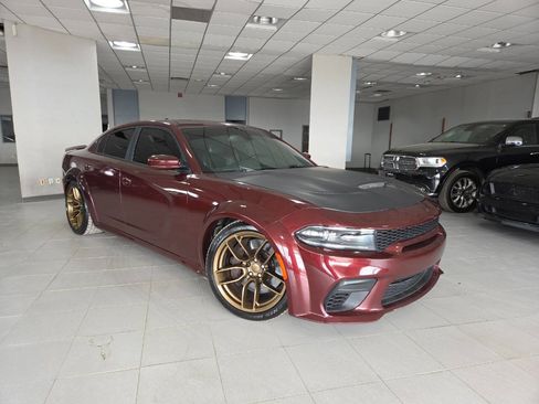 Used 2016 Dodge Charger SRT Hellcat RWD image 1