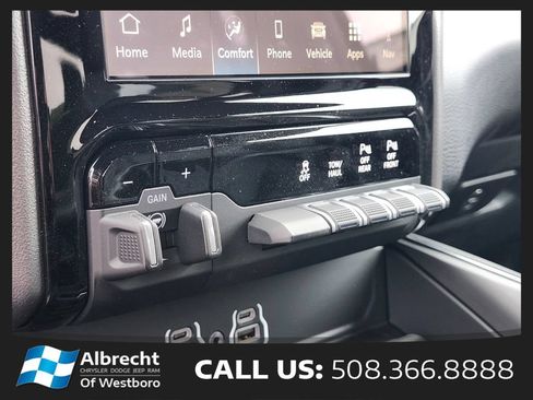 New 2026 RAM 2500 Big Horn AWD/4WD image 26