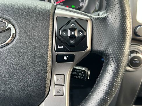 Used 2024 Toyota 4Runner Limited AWD/4WD image 24