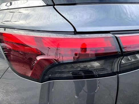 Certified 2025 INFINITI QX60 Pure image 44