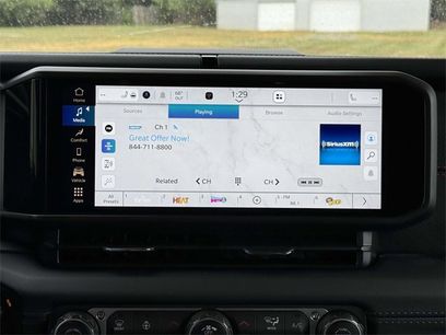 New 2025 Jeep Wrangler Unlimited Rubicon