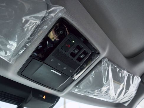 New 2026 Mitsubishi Outlander AWD image 66