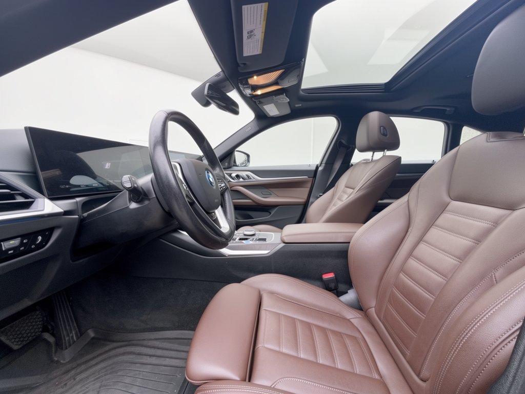 Used 2024 BMW i4 eDrive35 w/ Premium Package RWD image 5