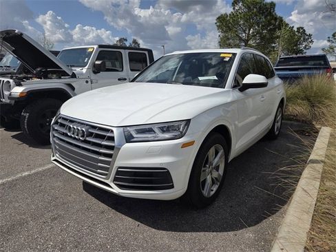 Used 2019 Audi Q5 2.0T Premium Plus w/ Premium Plus Package image 3