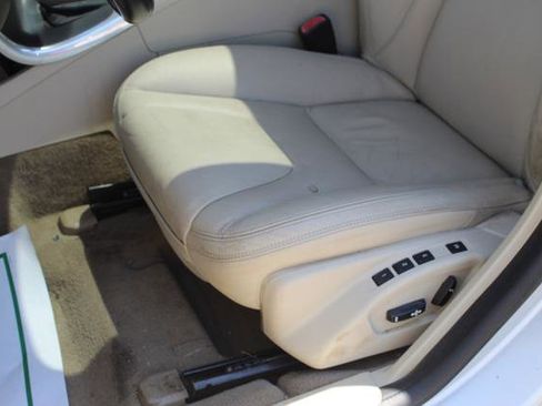 Used 2014 Volvo S60 T5 FWD image 14