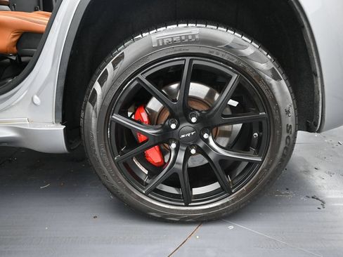 Used 2018 Jeep Grand Cherokee SRT AWD/4WD image 49