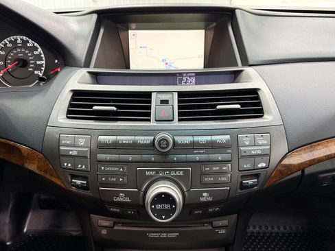Used 2011 Honda Accord EX-L image 21