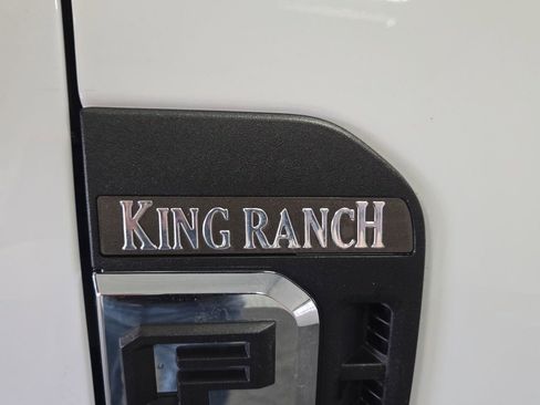 Used 2024 Ford F250 King Ranch w/ FX4 Off-Road Package image 7