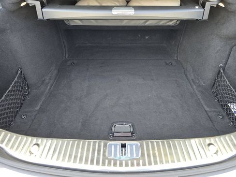 Used 2019 Mercedes-Benz S 560 4MATIC Sedan image 34
