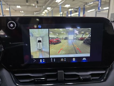 New 2026 Chevrolet Equinox RS w/ Safety and Technology Package image 25