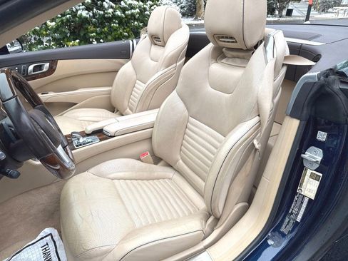 Used 2013 Mercedes-Benz SL 550 image 44